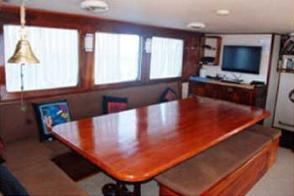 3-12-qpxmj2o96yk6anwqt6tinqi66uyn2j5kf10z0rqx7k